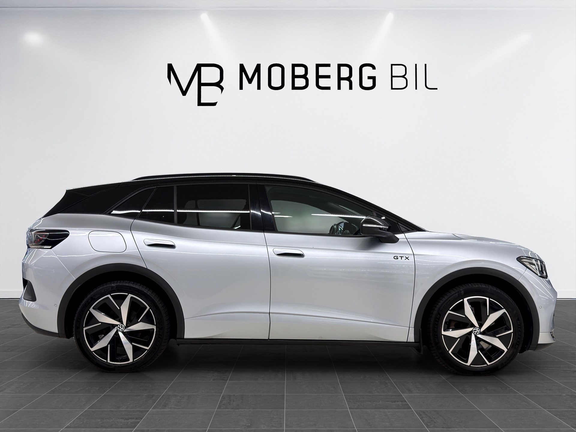 77 kWh 4M 299hk Drag B-Kamera Värmare