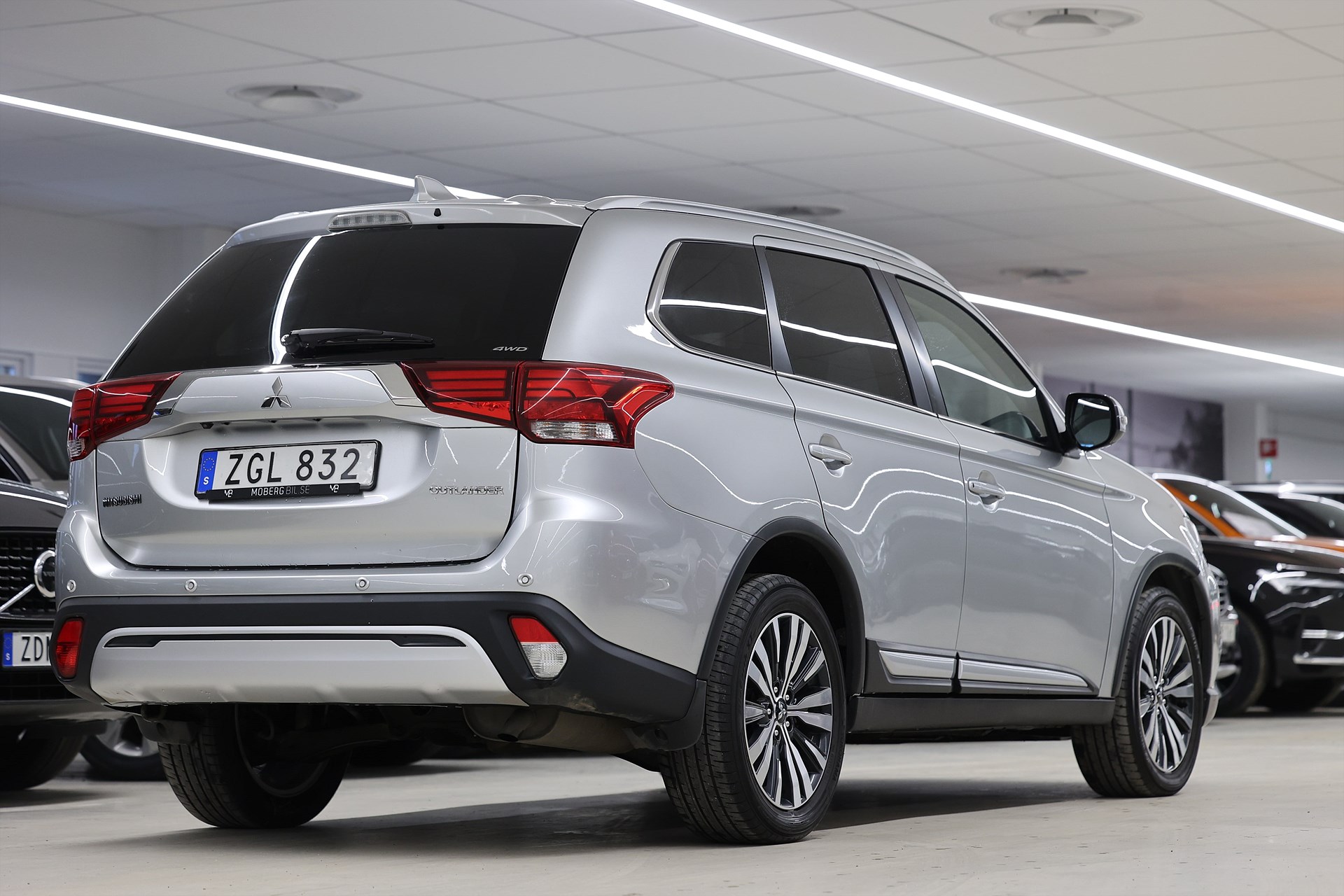 Mitsubishi Outlander 2.0 4WD 150hk Business Keyless