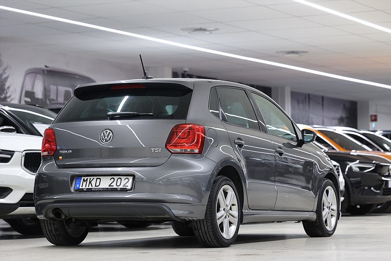 Volkswagen Polo 1.2 TSI 90hk *Hjulkampanj!* Masters R Line PDC Farth