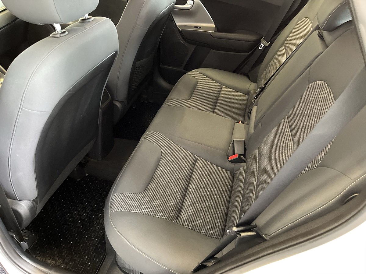 Kia Niro P-HEV DCT, 141hk, 2019