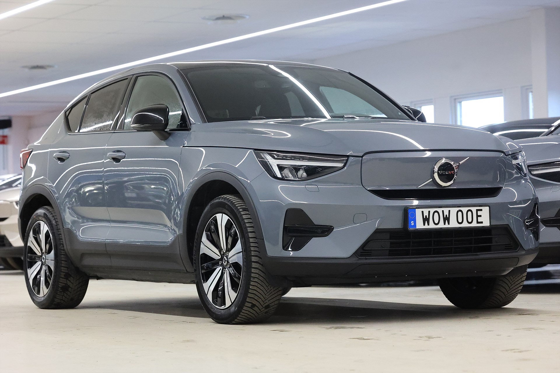 Volvo C40 Recharge Twin motor AWD 408hk Core Pano Drag