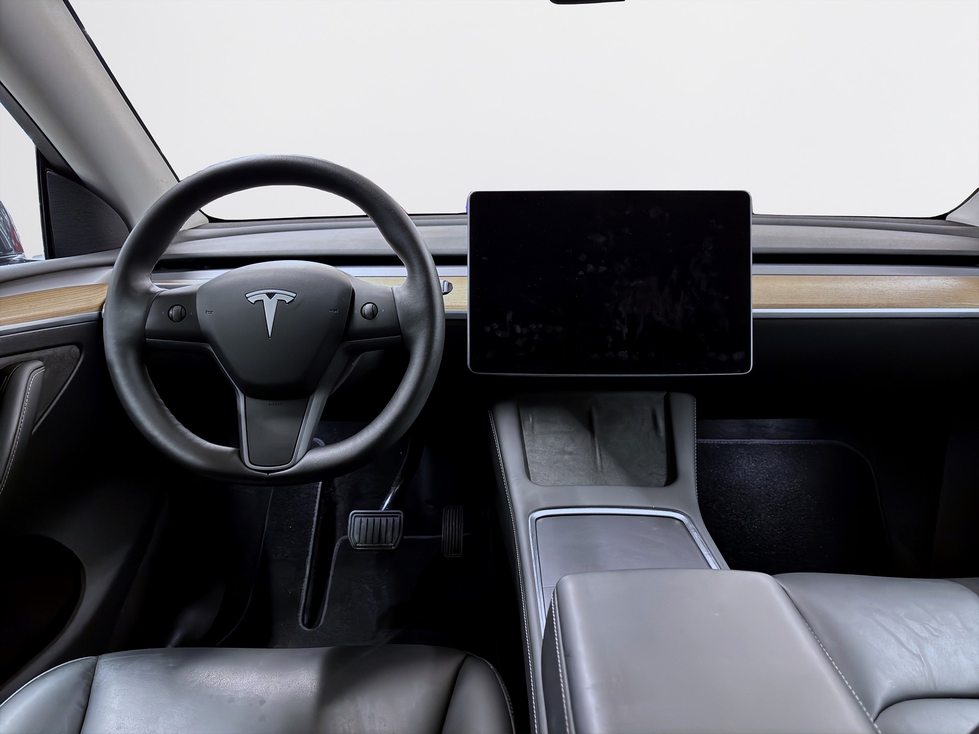 Tesla Model Y Long Range AWD 514hk Pano Läder Drag Navi