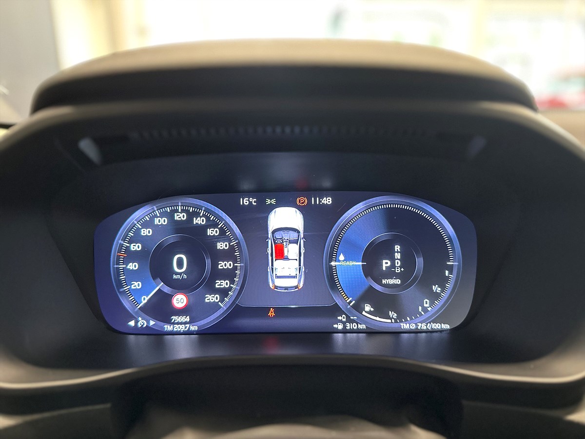 Volvo XC40 – bild 17