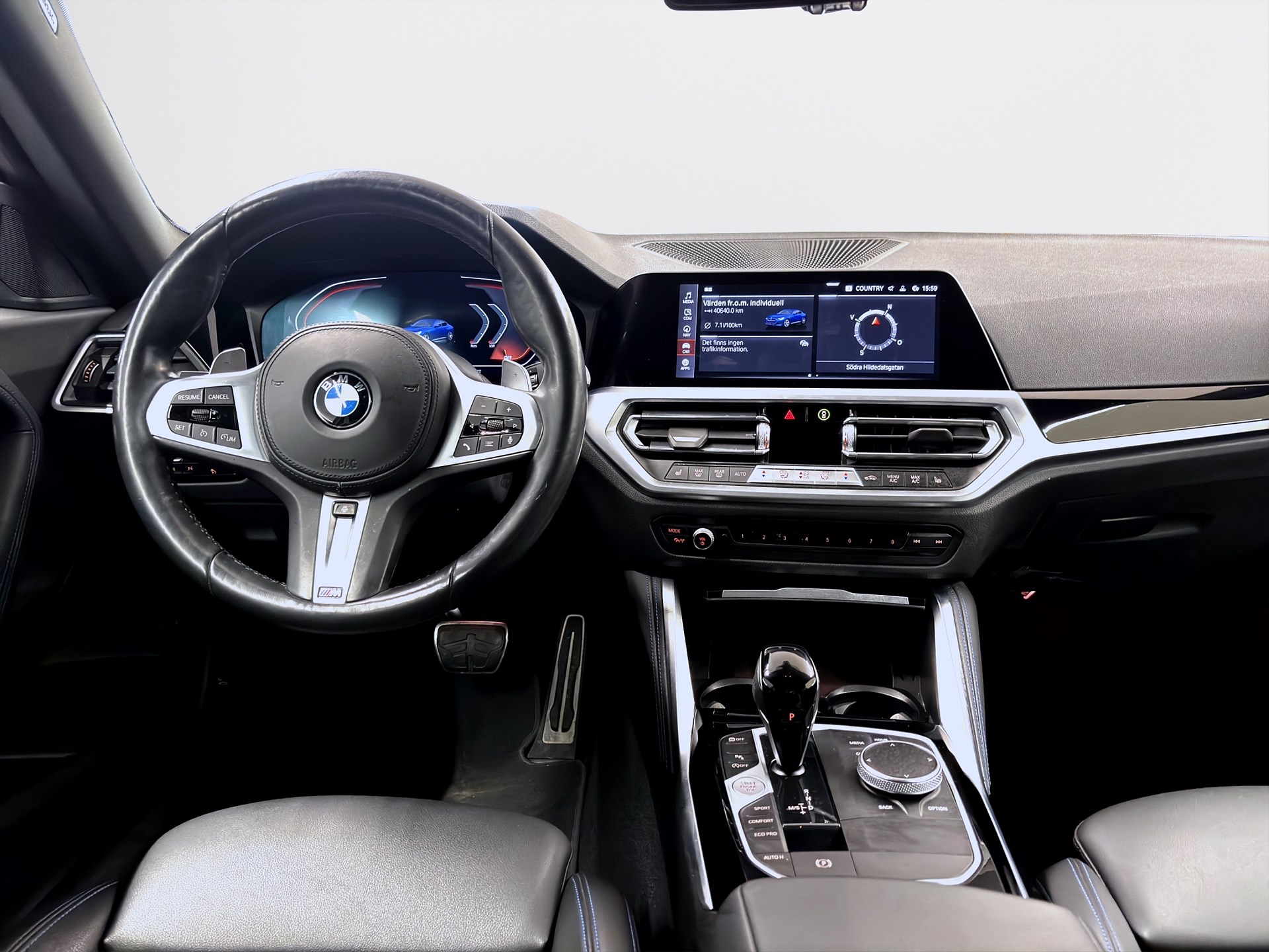 BMW 220i Coupé 184hk M-Sport B-Kamera Navi Keyless PDC Drag