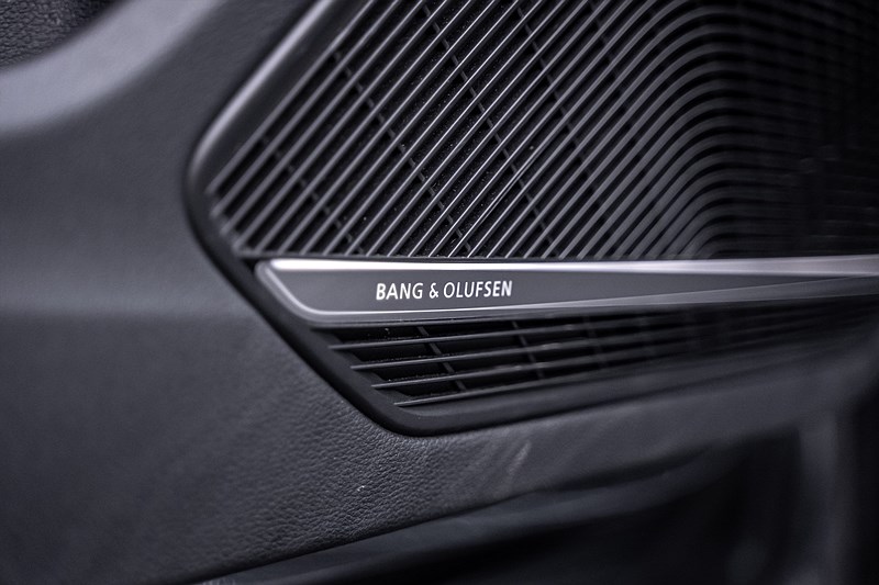 Audi RS4 2019 - miniatyr 23