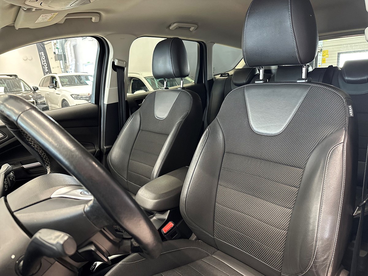 Ford Kuga – bild 15