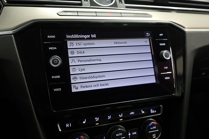 Volkswagen Passat GTE 1.4 TSI 218hk *Kampanj!* Värmare Kamera Drag