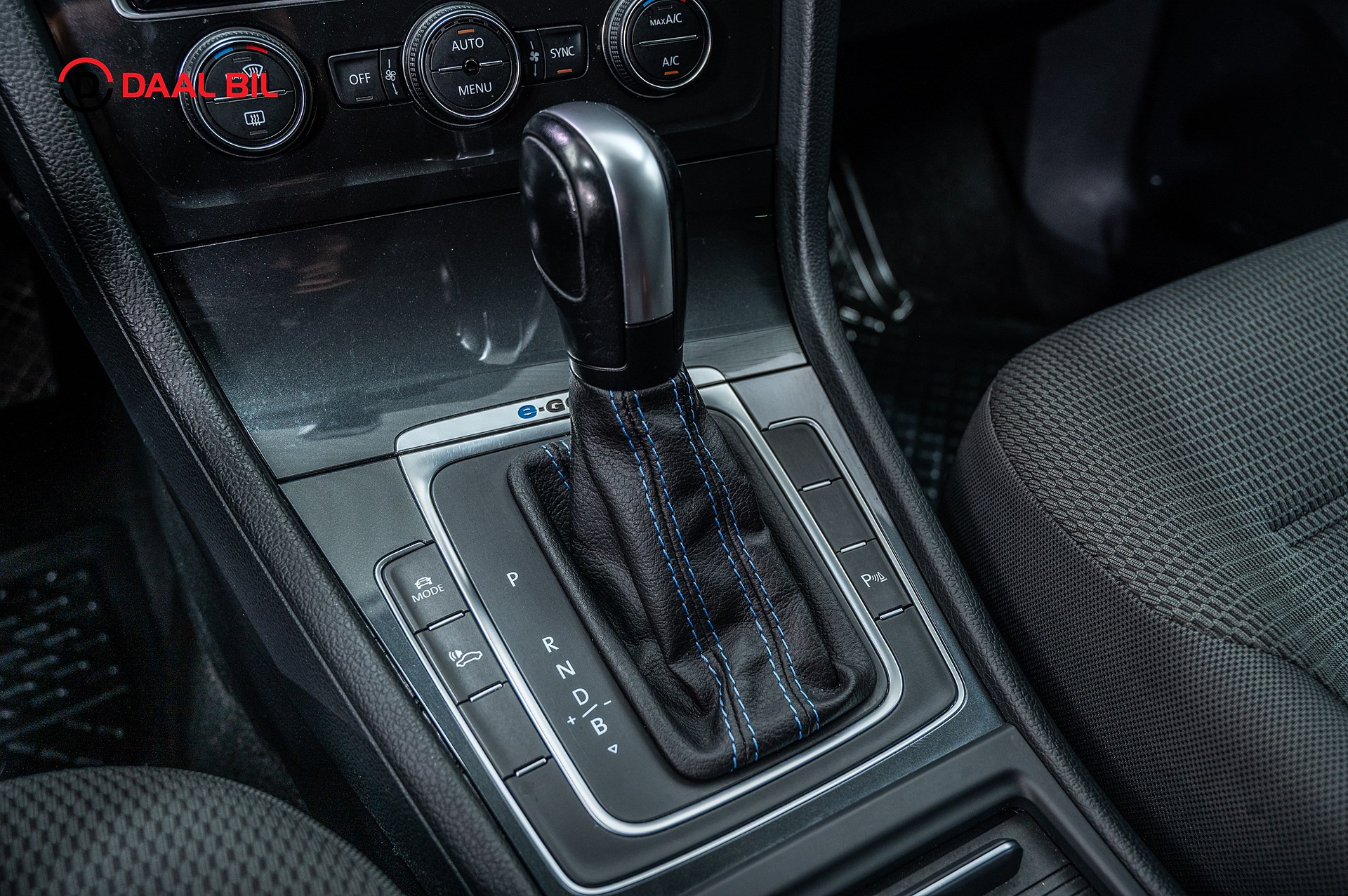 Volkswagen e-Golf, 136hp, 2020