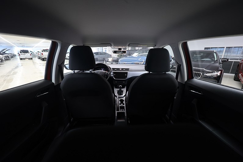 SEAT Arona 1.0 TSI 95hk Style PDC Carplay