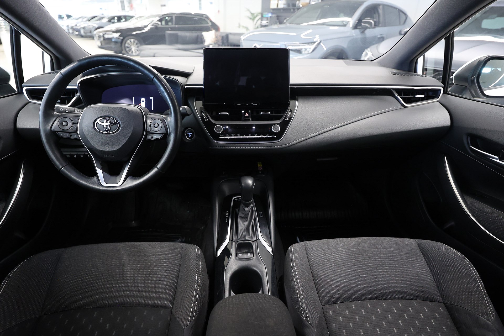 Toyota Corolla Touring Sports Hybrid e-CVT 140hk Active Navi Drag
