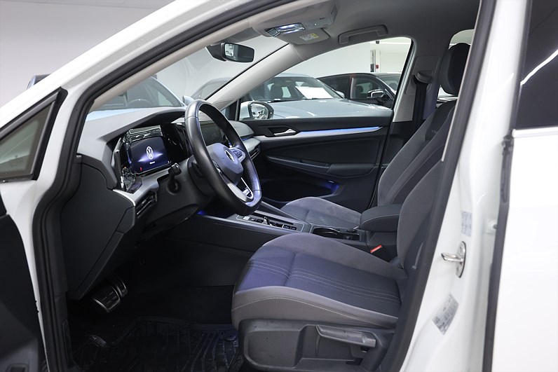 Volkswagen Golf Alltrack 2.0 TSI 4M 190hk *Hjulkampanj!* Drag