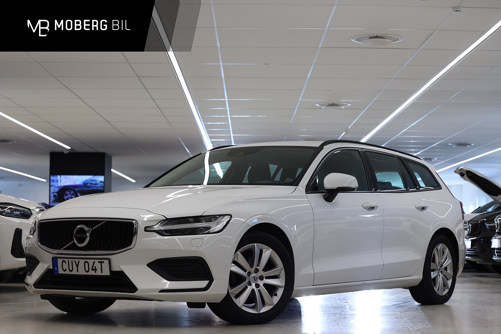 Volvo V60 D4 AWD 190hk *Hjulkampanj!* Momentum Drag