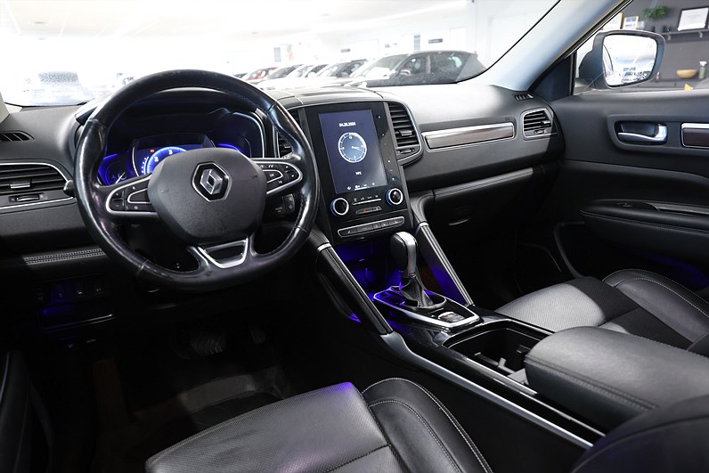 Renault Koleos 2.0 dCi 4WD 177hk Xtronic Pano BOSE Navi B-Kamera