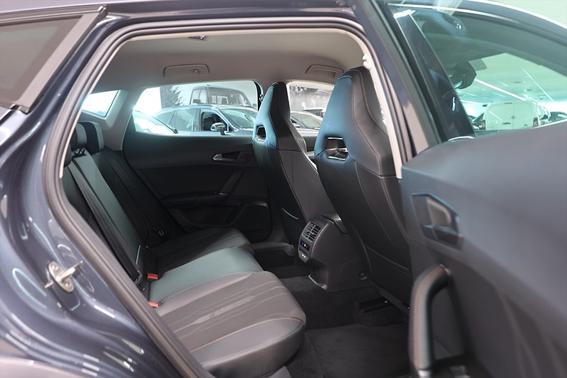 CUPRA Formentor 1.5 TSI 150hk Winter PDC Carplay