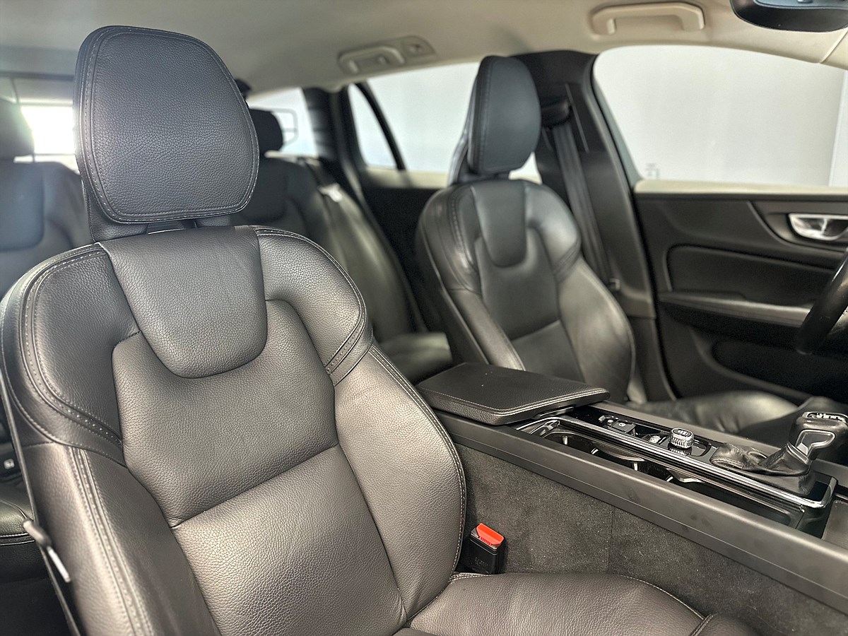 Volvo V60 Cross Country – bild 11