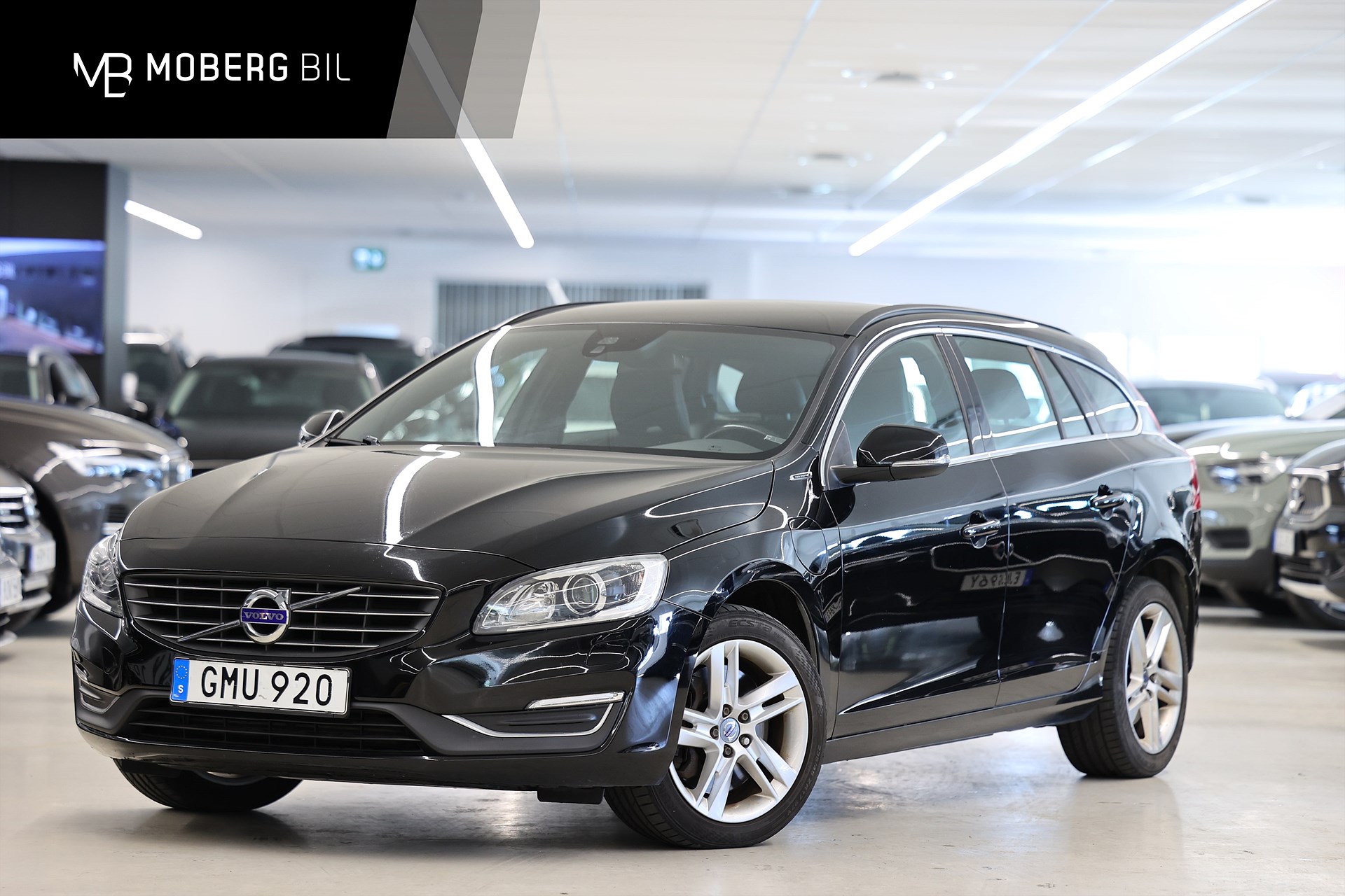 Volvo V60 D5 AWD Plug-in AWD Momentum B-Kamera Drag