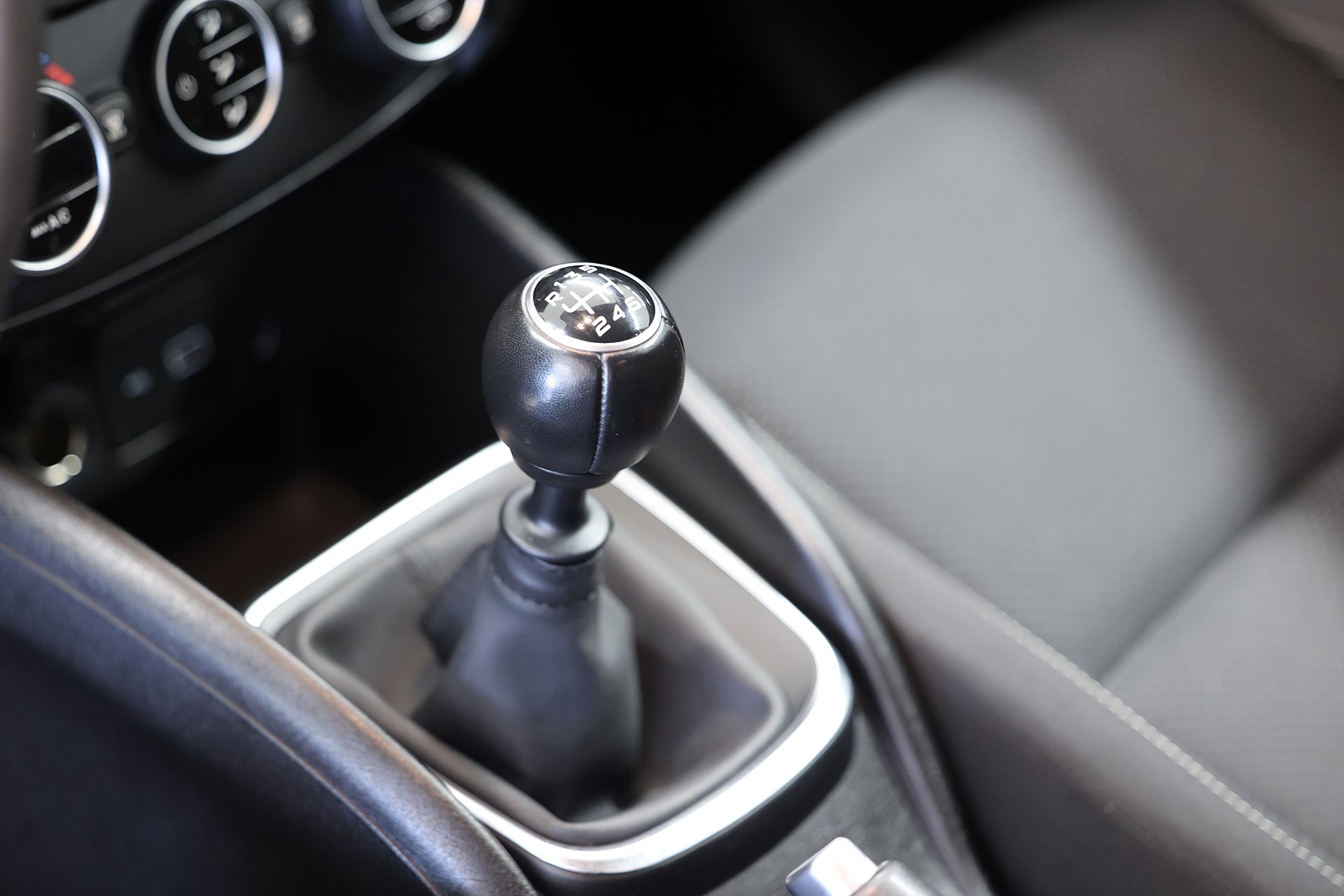 Fiat tipo 1.4 120hk Backkamera PDC Adaptiv fart Bluetooth