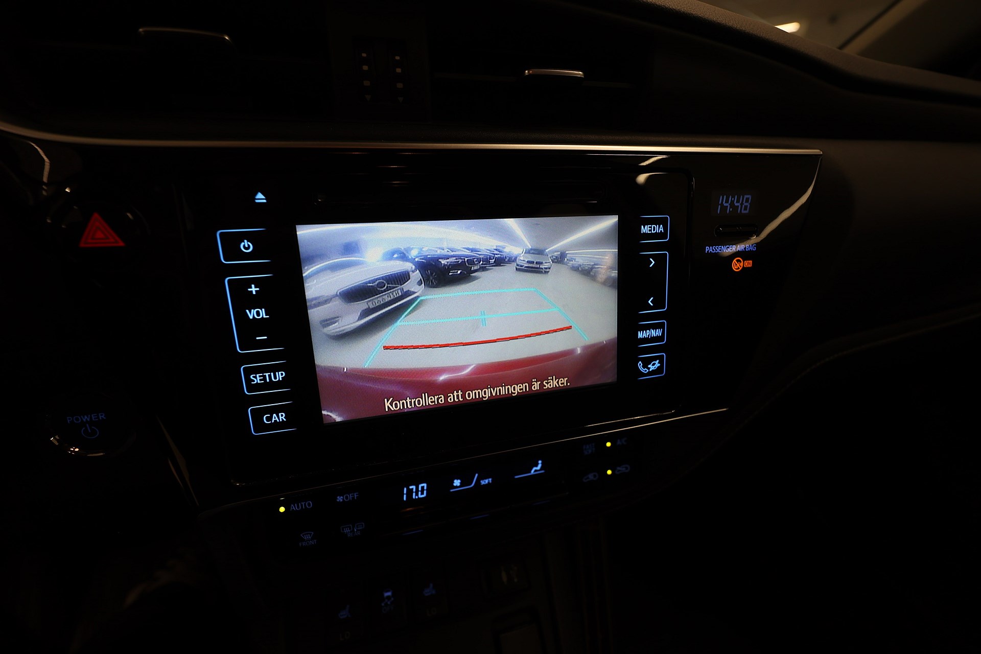 Toyota Auris 1.8 HSD 136hk Active B-Kamera Navi K-Värmare