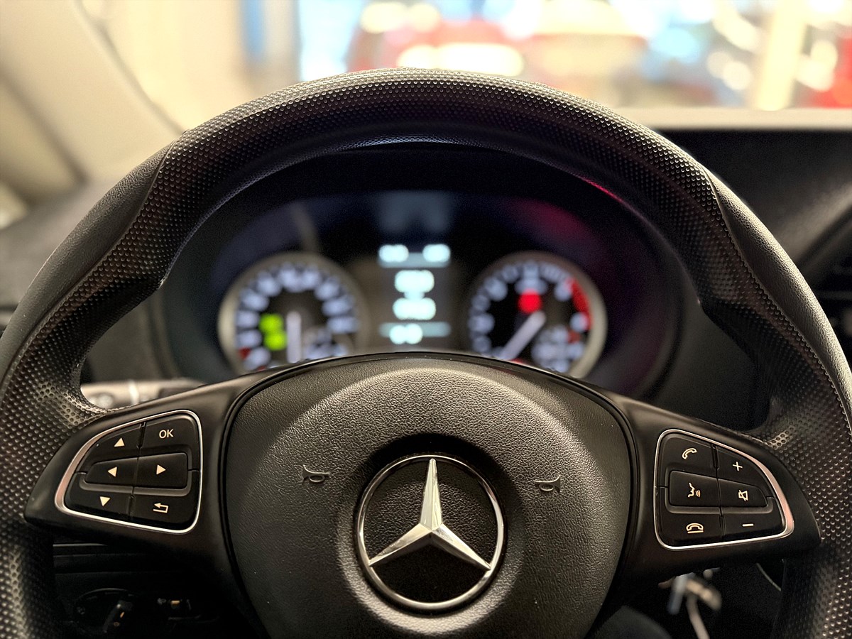 Mercedes-Benz Vito – bild 13