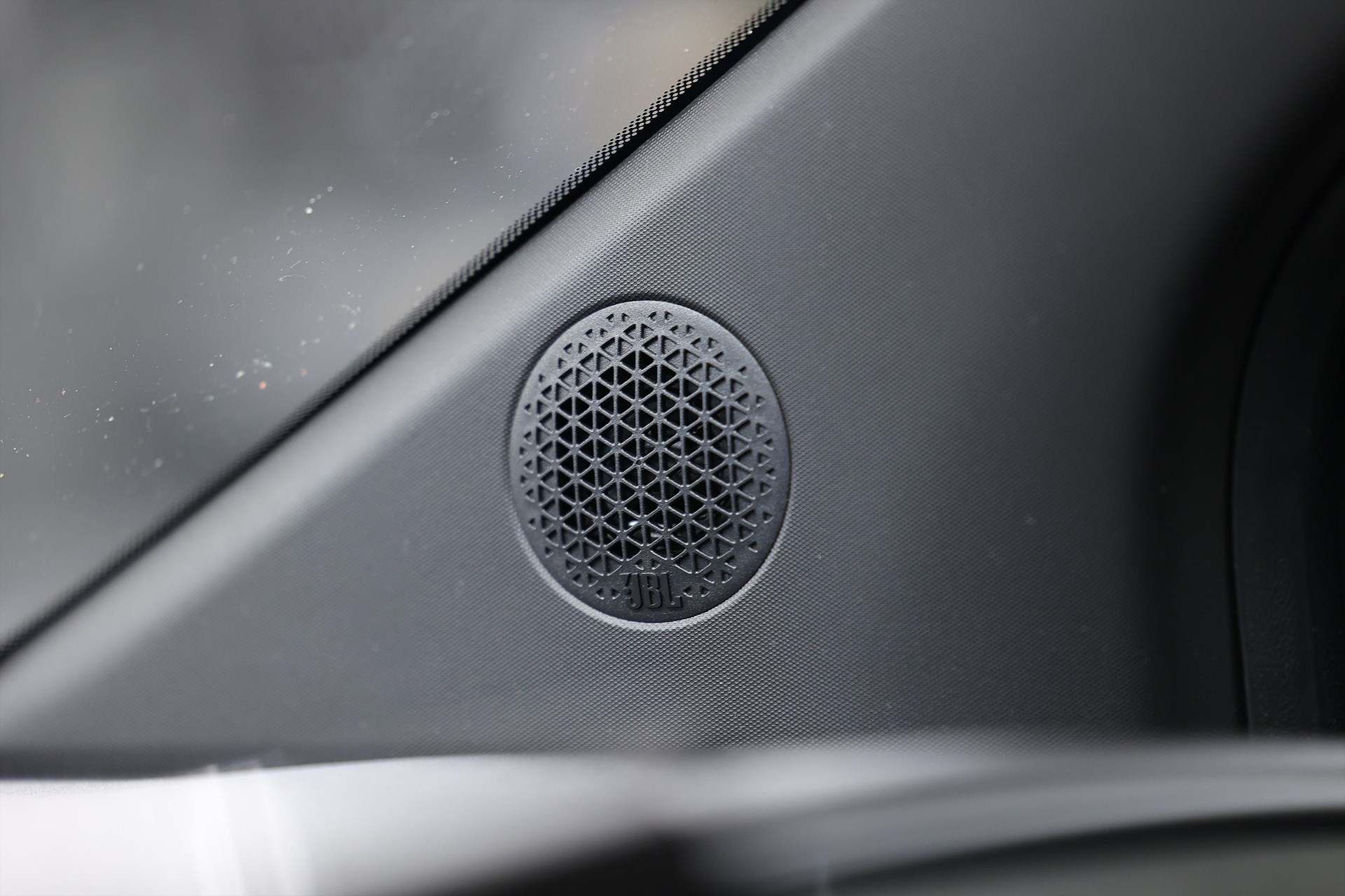 Abarth 500e 155hk *Kampanj!* Scorpionissma Alcantara JBL Pano