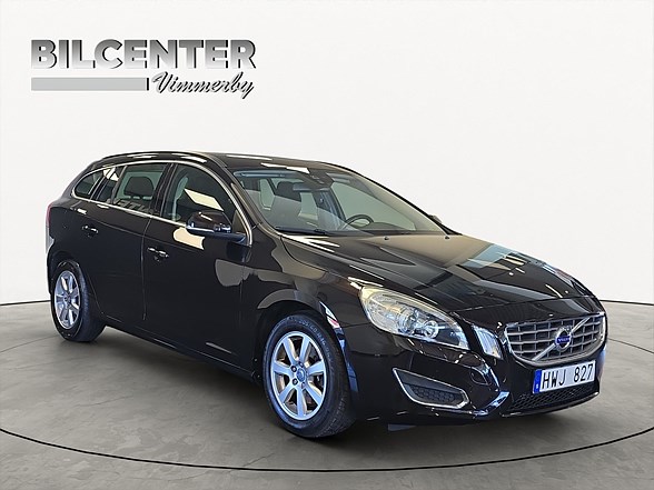 Volvo V60 D2 Momentum Drag