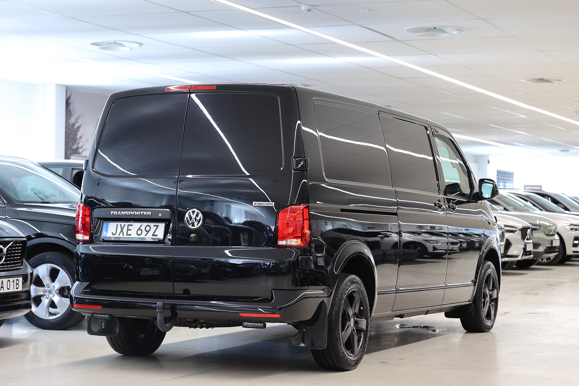 Volkswagen Transporter 2.0 TDI 4M Drag 3 sits Carplay B-kamera