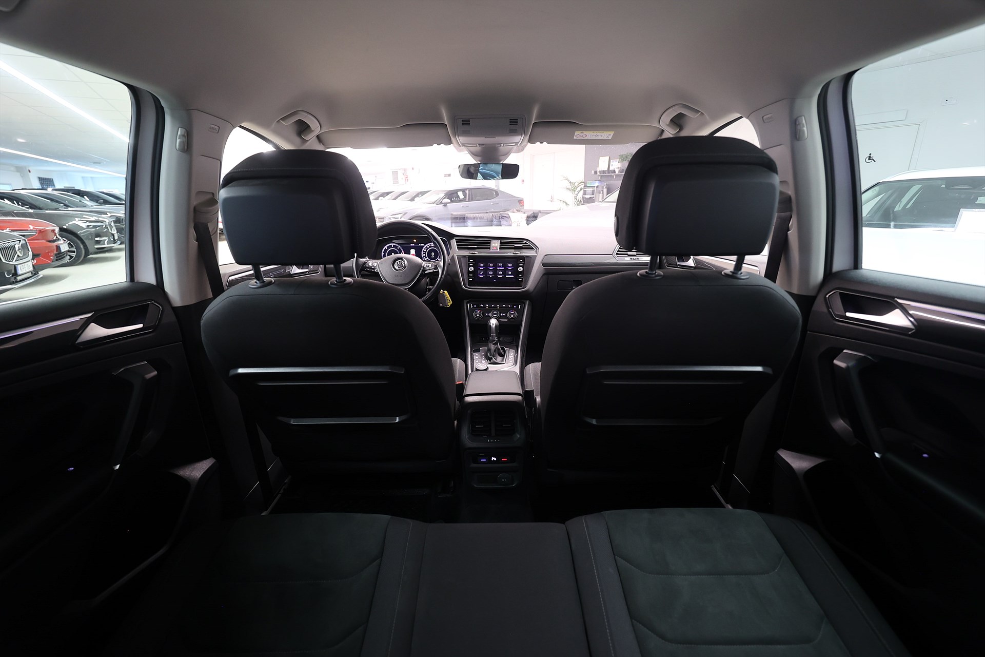 Volkswagen Tiguan 2.0 TDI 4Motion 190hk Executive Drag Värmare