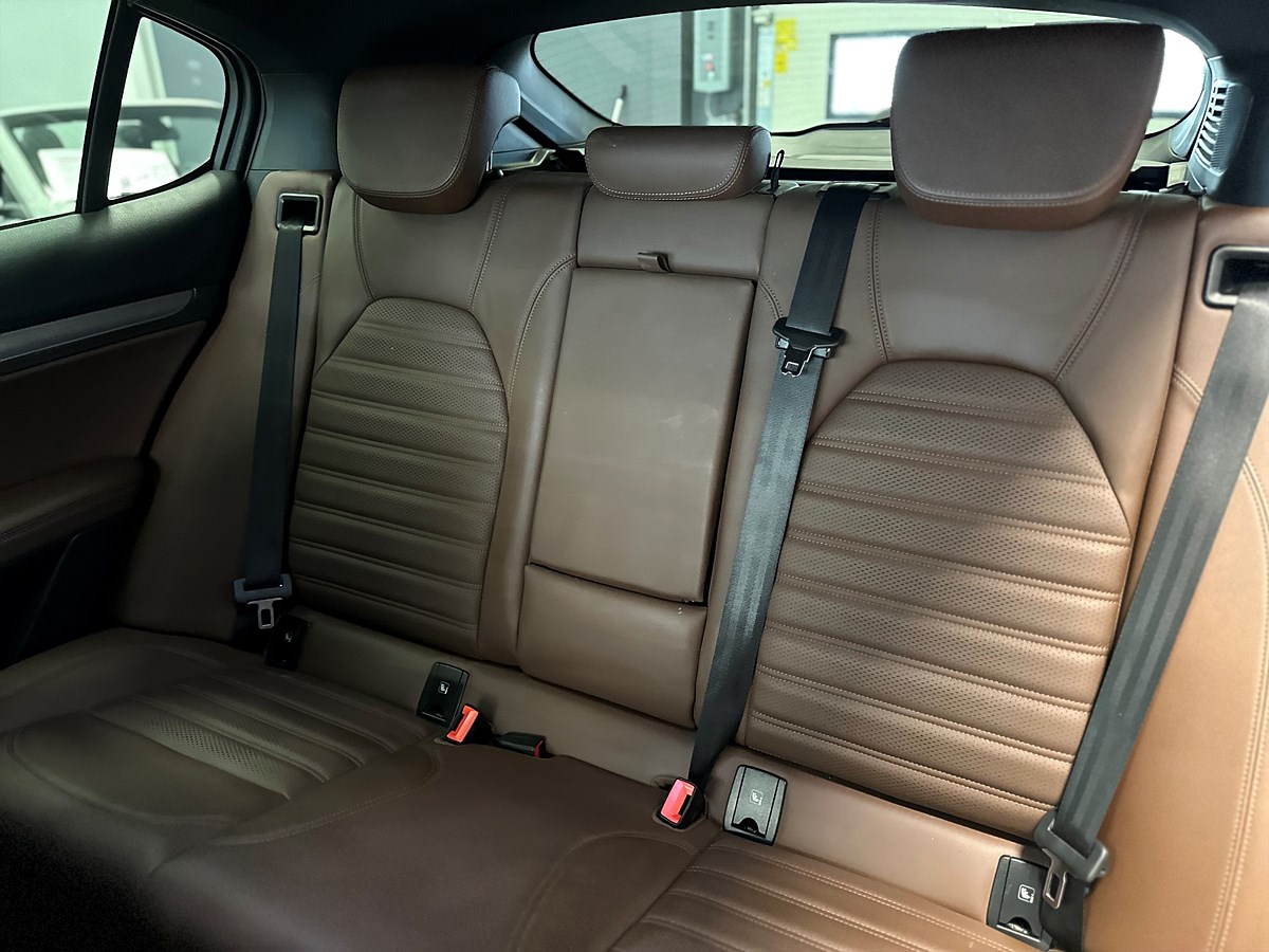 Alfa Romeo Stelvio – bild 23