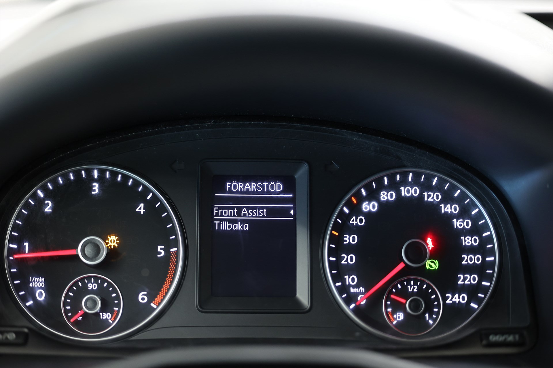 Volkswagen Caddy 2.0 TDI 4M V-inrett Värmare Drag MOMS