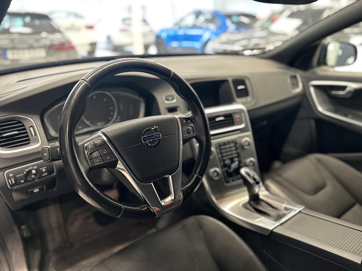Volvo V60 Cross Country – bild 14
