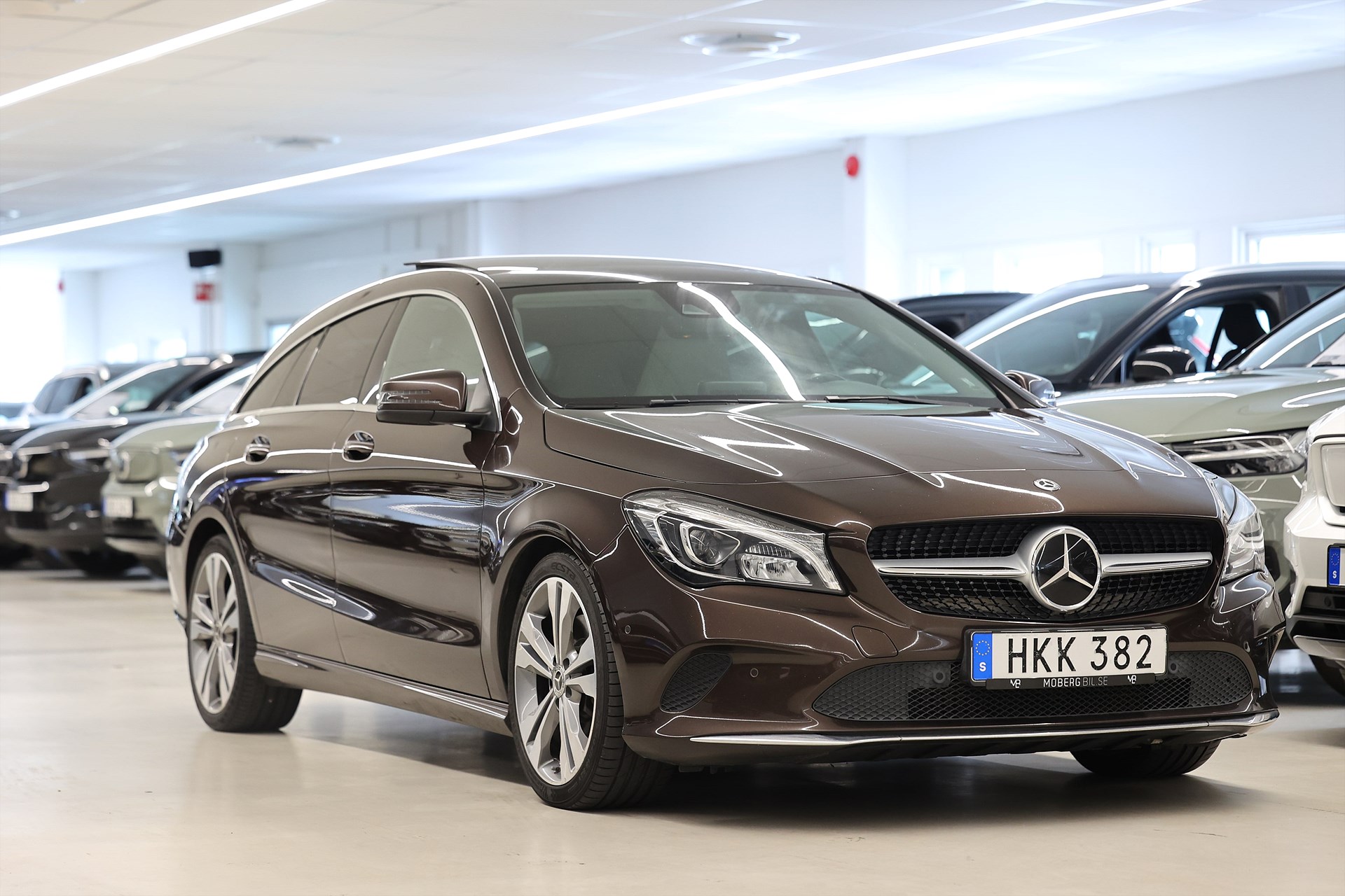 Mercedes-Benz CLA 250 4MATIC 211hk B-kamera H/K Pano Keyless