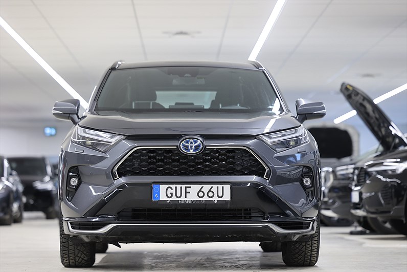 Toyota RAV4 Plug-in Hybrid 306hk Active Drag B-kamera