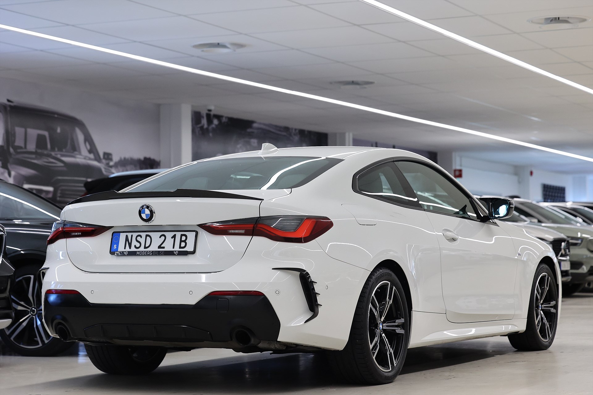 BMW 420i Coupé 184hk M Sport Alcantara B-kamera Rattvärme Carplay