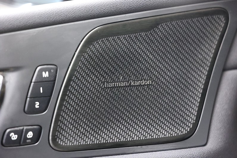 Volvo XC60 Recharge T6 AWD 340hk Inscription Pano H/K 360 Navi