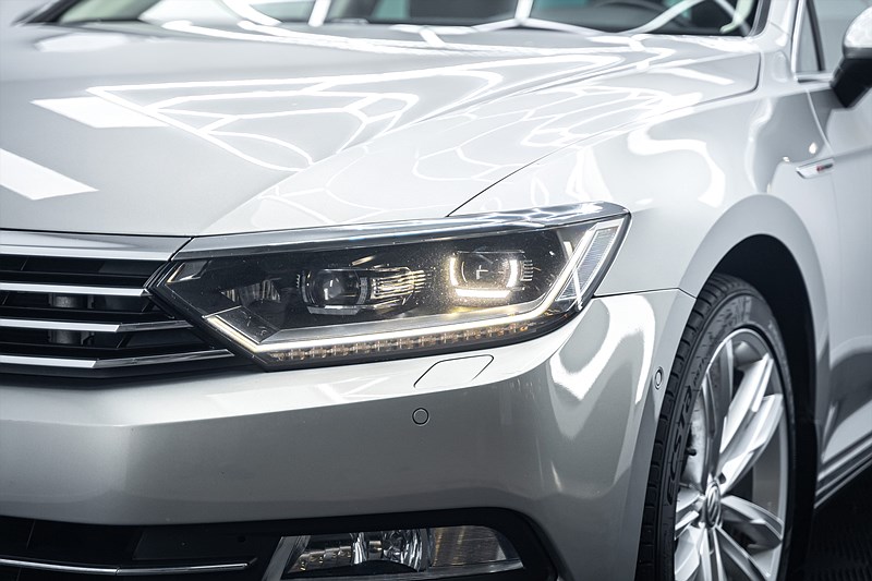 Volkswagen Passat 2015 - miniatyr 3