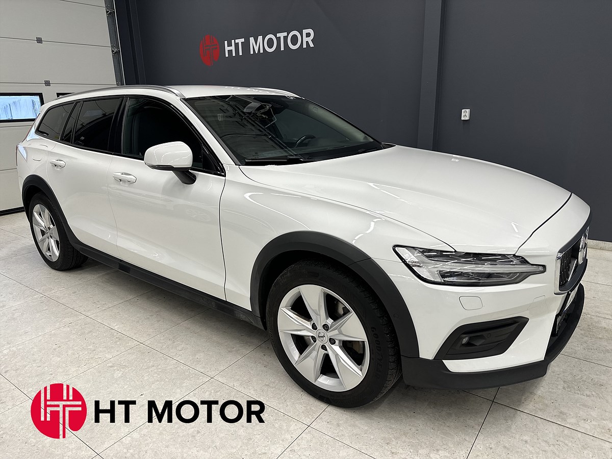 Volvo V60 Cross Country – bild 1