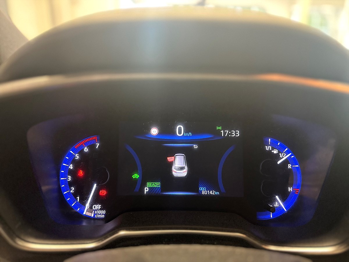 Toyota Corolla – bild 14