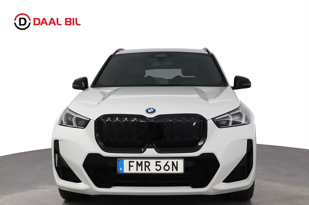 BMW iX1 – bild 2