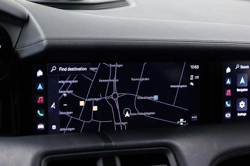 Porsche Taycan 4 Cross Turismo OffroadDesign Pano HUD BOSE 21