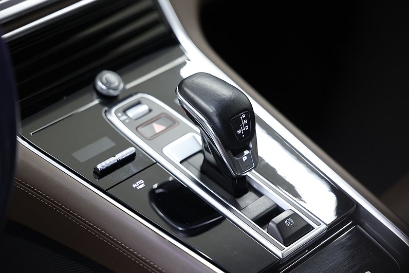 Porsche Panamera 4 E-Hybrid Sport Turismo SportDesign Pkt Pano 360-Kam