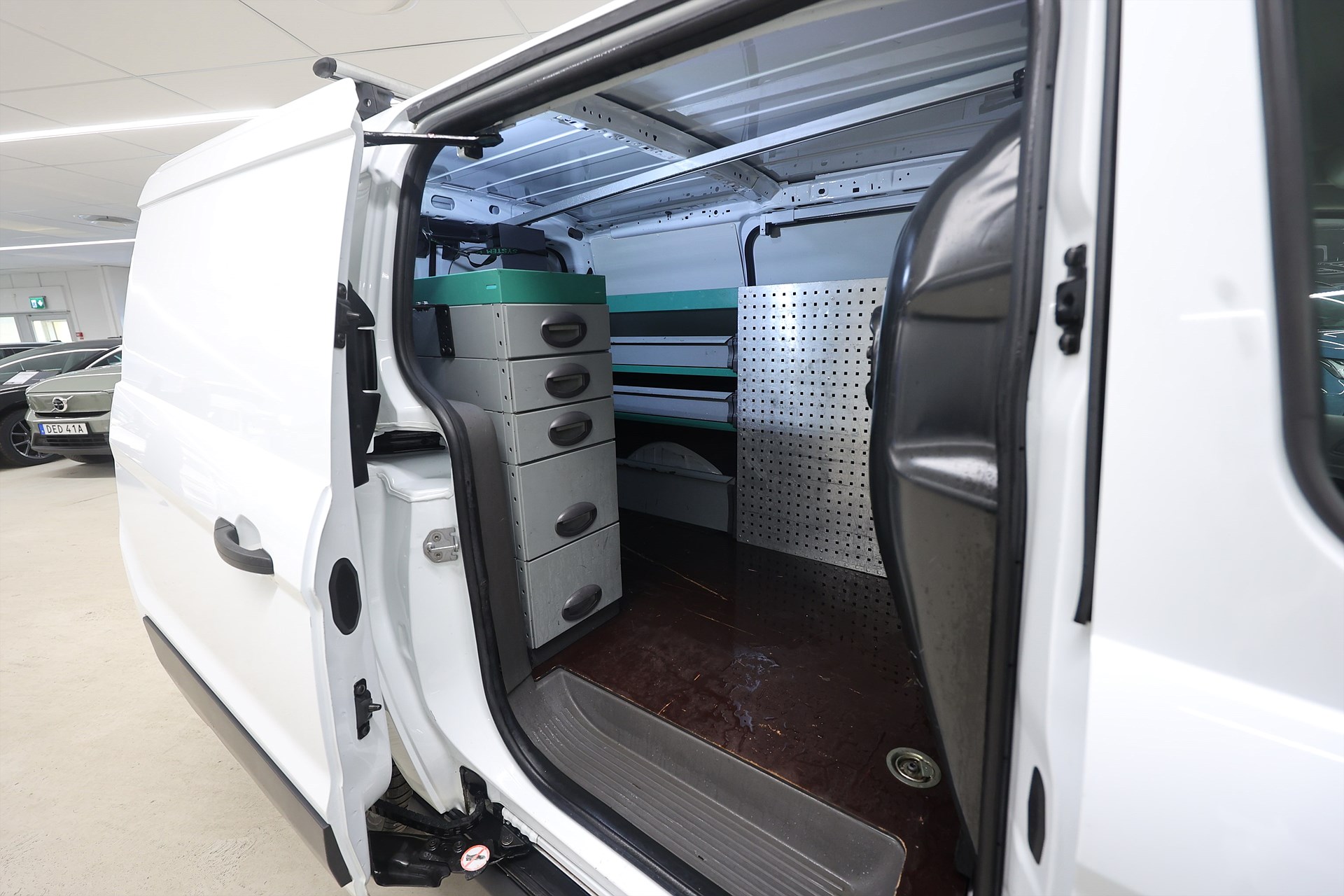 Ford Transit Connect 210 LWB 1.5 100hk V-inrett Drag Värmare