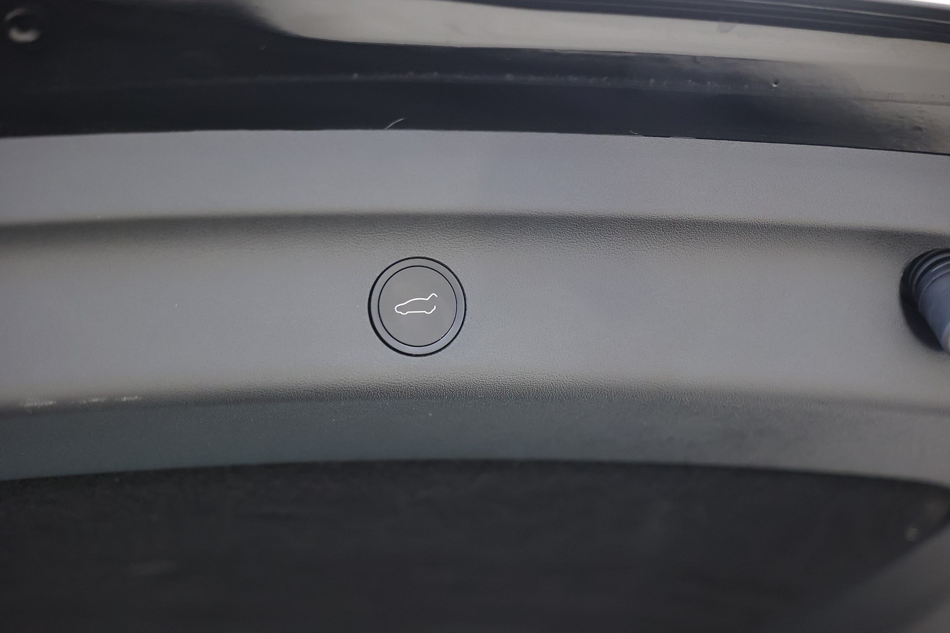 Tesla Model Y Performance 534hk Pano Navi Läder