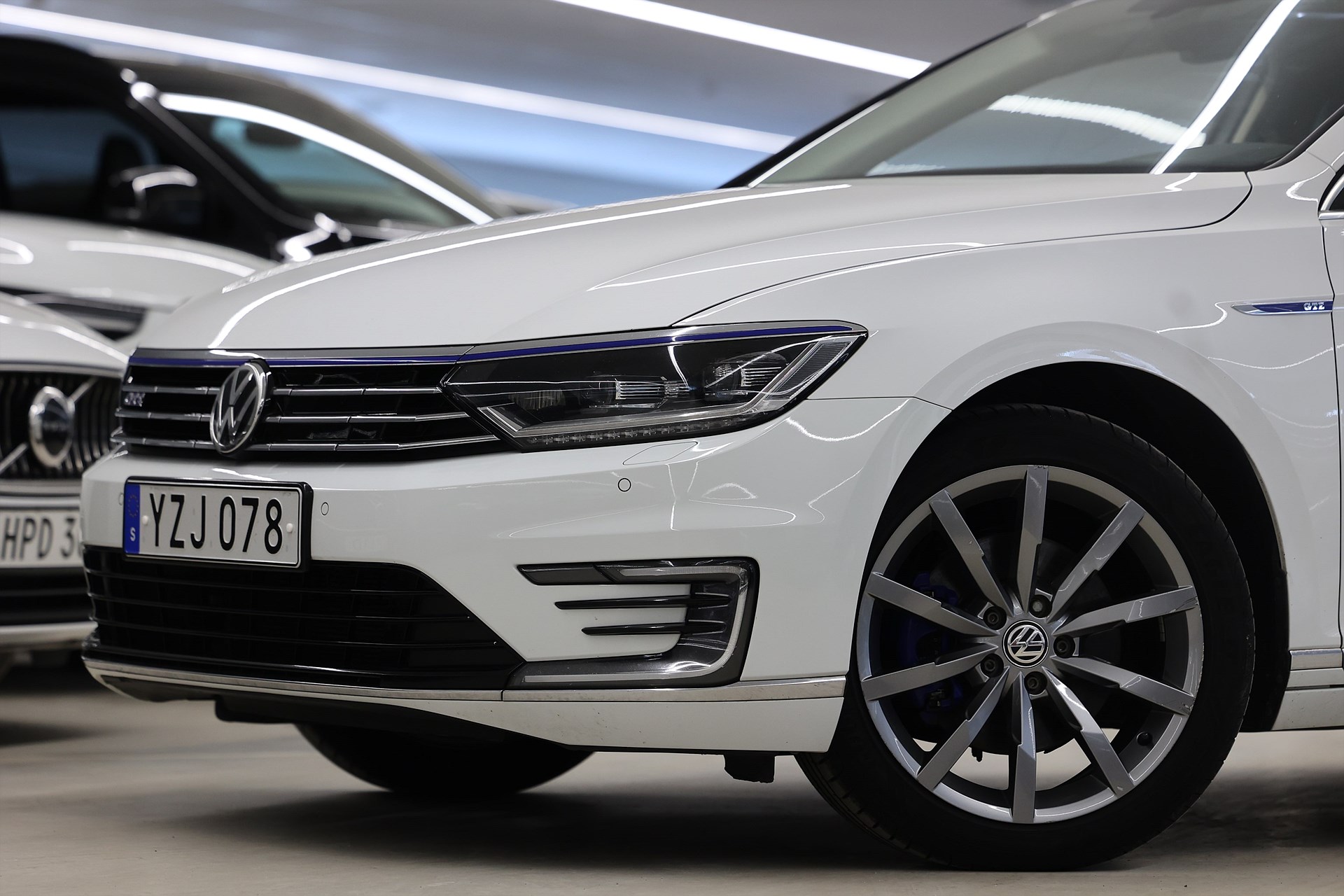 Volkswagen Passat GTE 1.4 TSI 218hk *Kampanj!* Värmare Kamera Drag