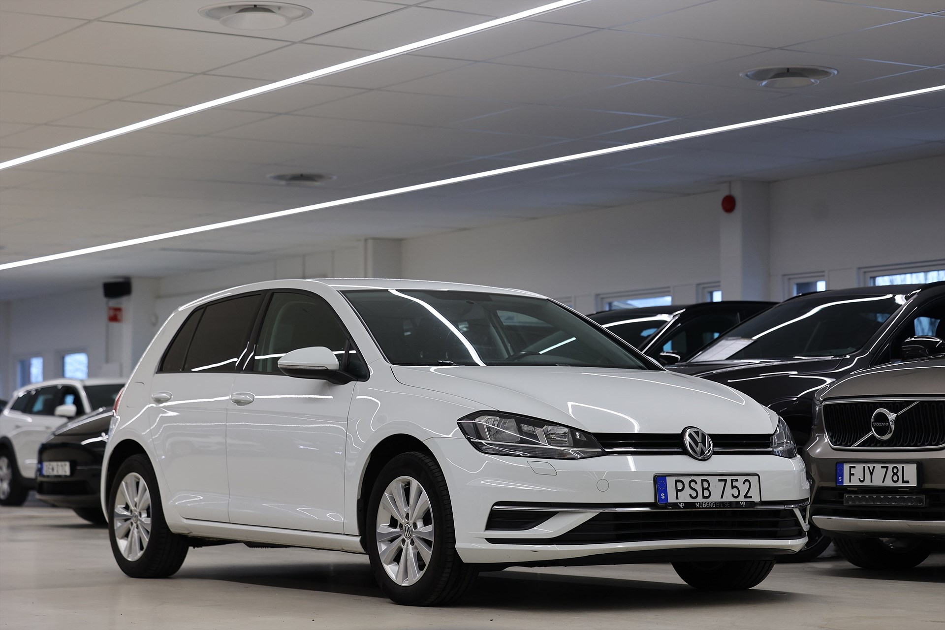 Volkswagen Golf 1.0 TSI 110hk Base Carplay