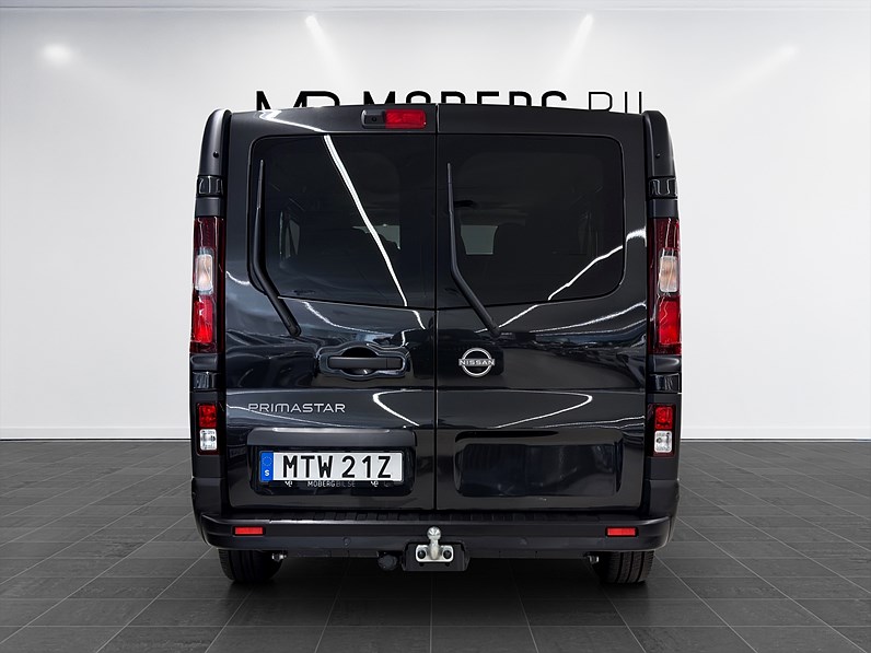 Crew 3.0t 2.0 dCi 170hk L2 9-Sits Drag B-Kamera Keyless PDC
