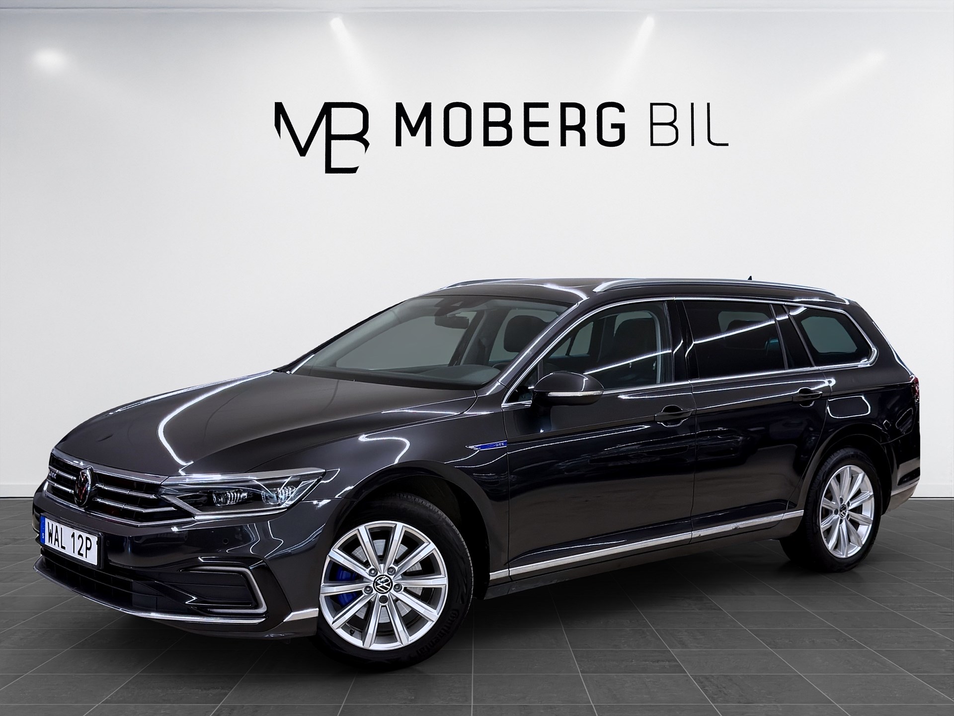 Volkswagen Passat SC GTE 218hk Helg på Moberg! Pano Navi B-Kamera Drag