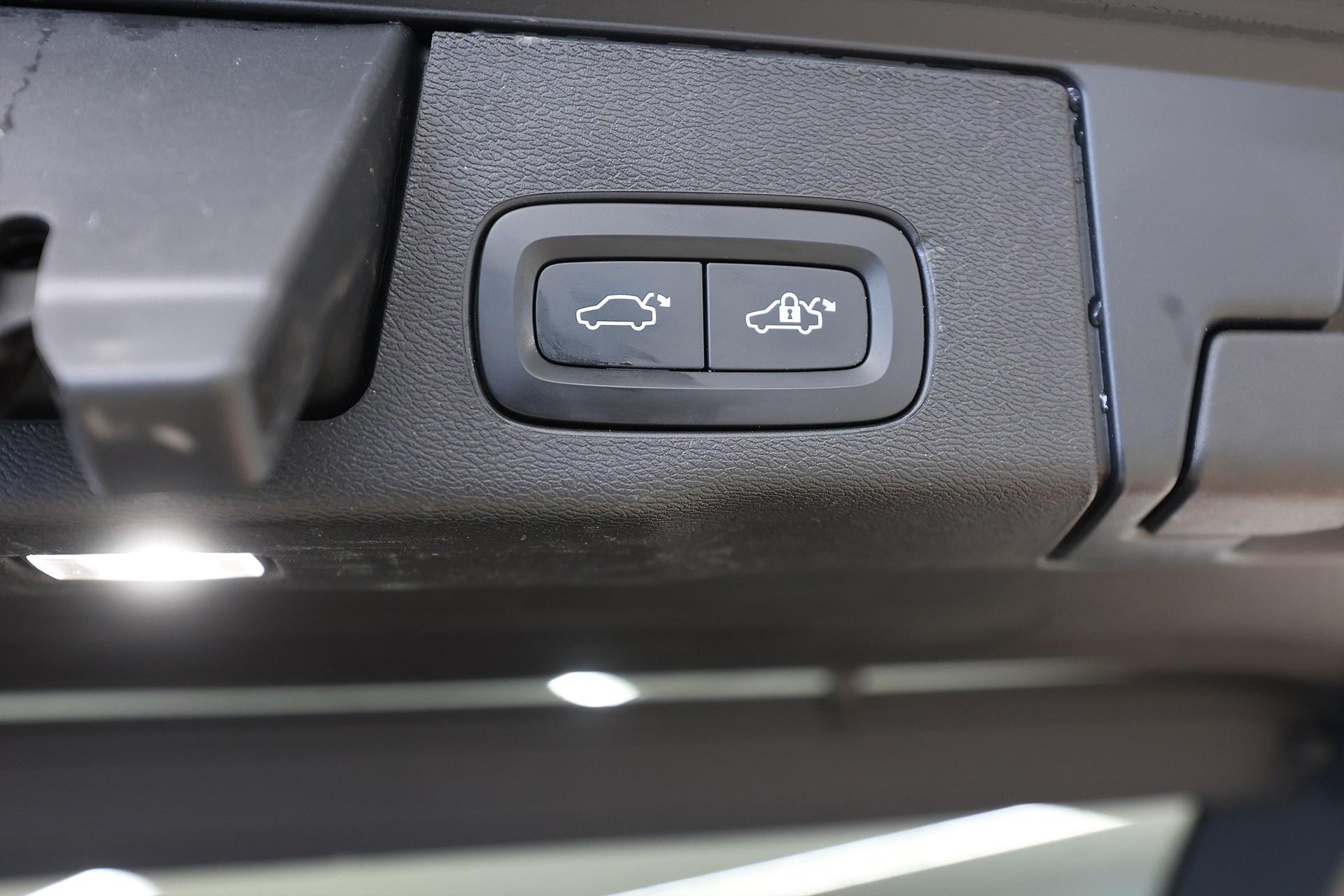 Volvo XC60 Recharge T6 AWD 340hk *Kampanj* Momentum 360° H/K Pano