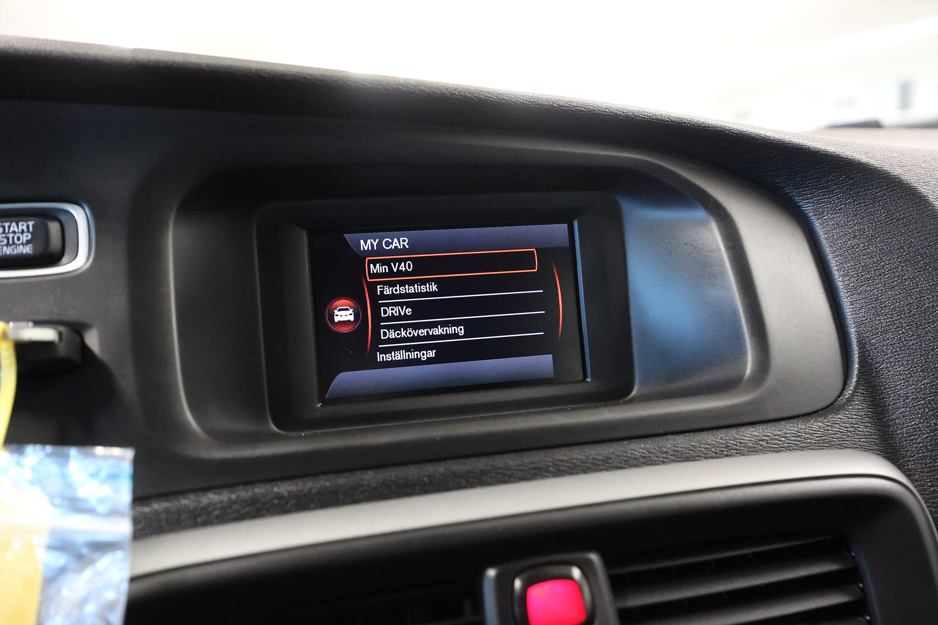 Volvo V40 D2 120hk Aut Värmare PDC Bluetooth