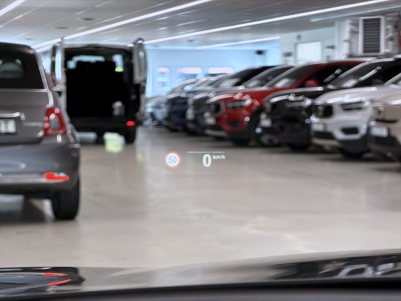 xDrive Touring 292hk Helg på Moberg! M Sport HUD 360 MOMS Navi Drag