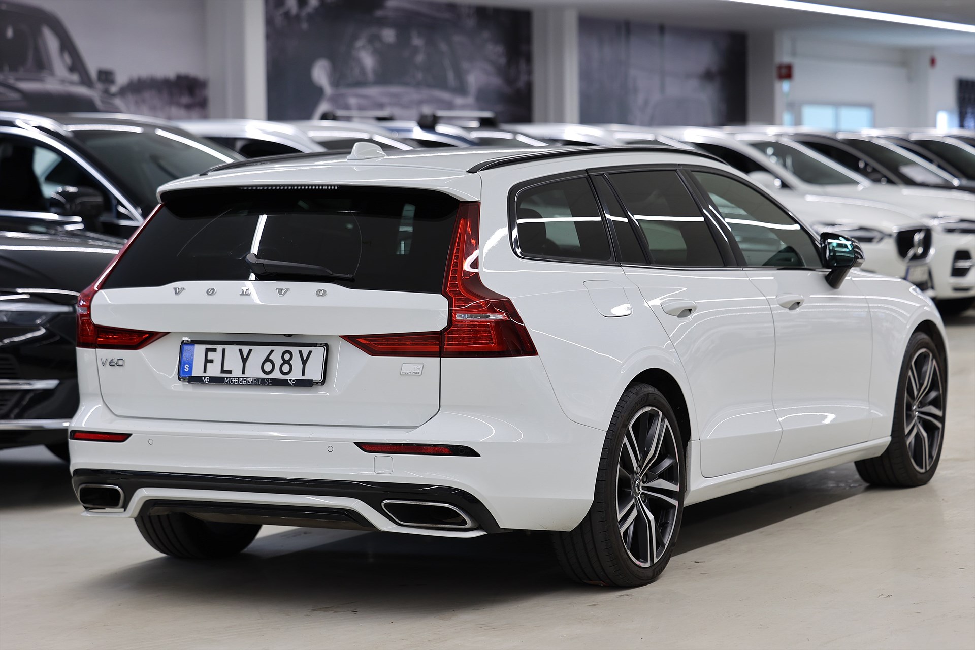 Volvo V60 T6 AWD TwEn 340hk R Design B-Kamera VOC Keyless